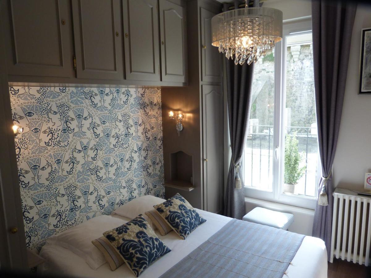Hotel Le Bretagne 반느 외부 사진