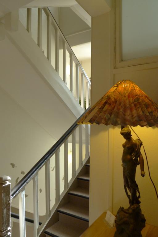Hotel Le Bretagne 반느 외부 사진