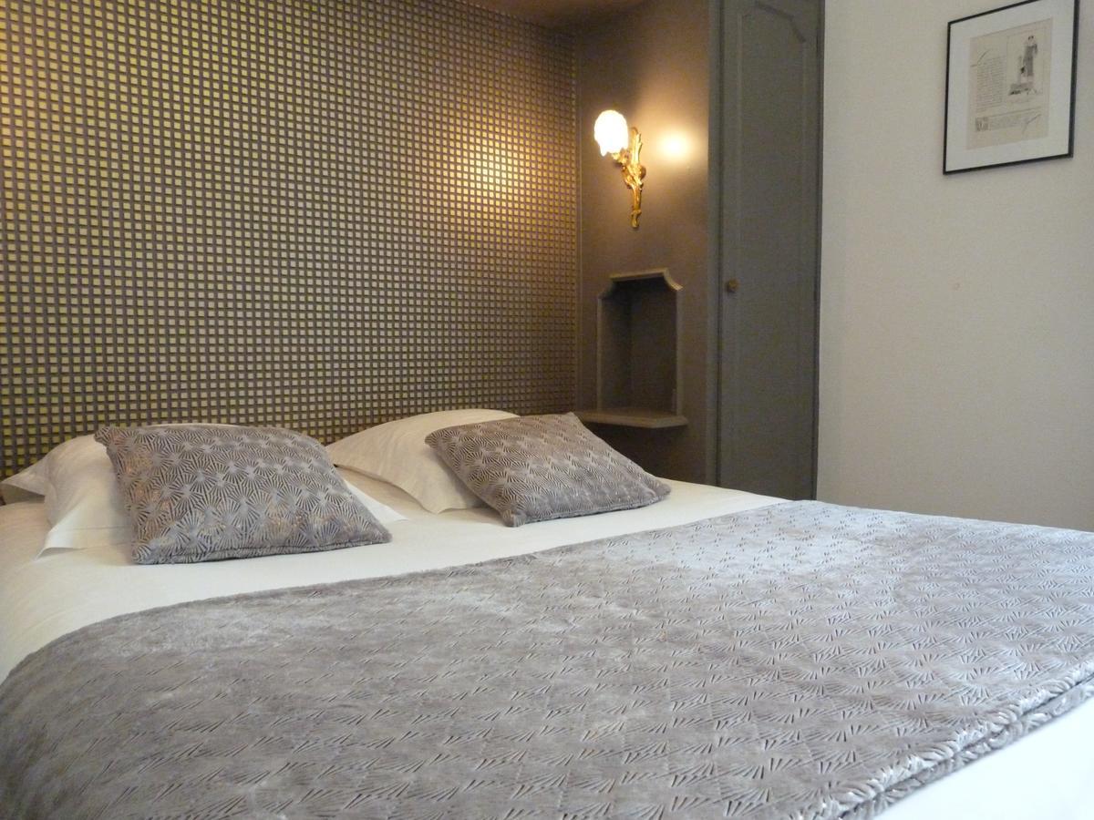 Hotel Le Bretagne 반느 외부 사진